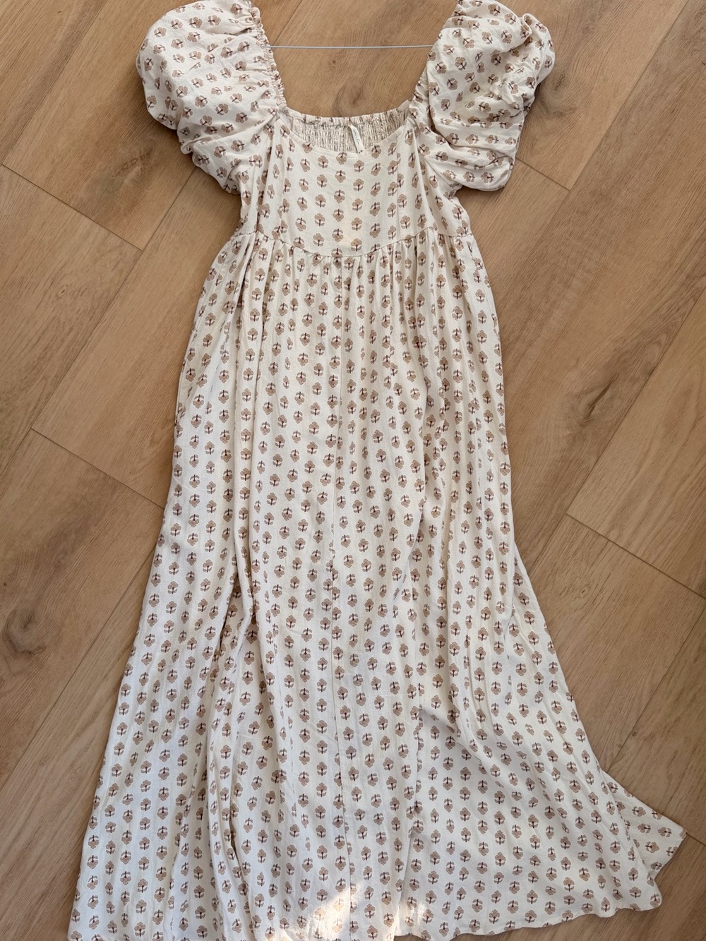 Rylee + Cru Oceane Dress Motif Floral Puff Sleeve Maxi Dress M NWT